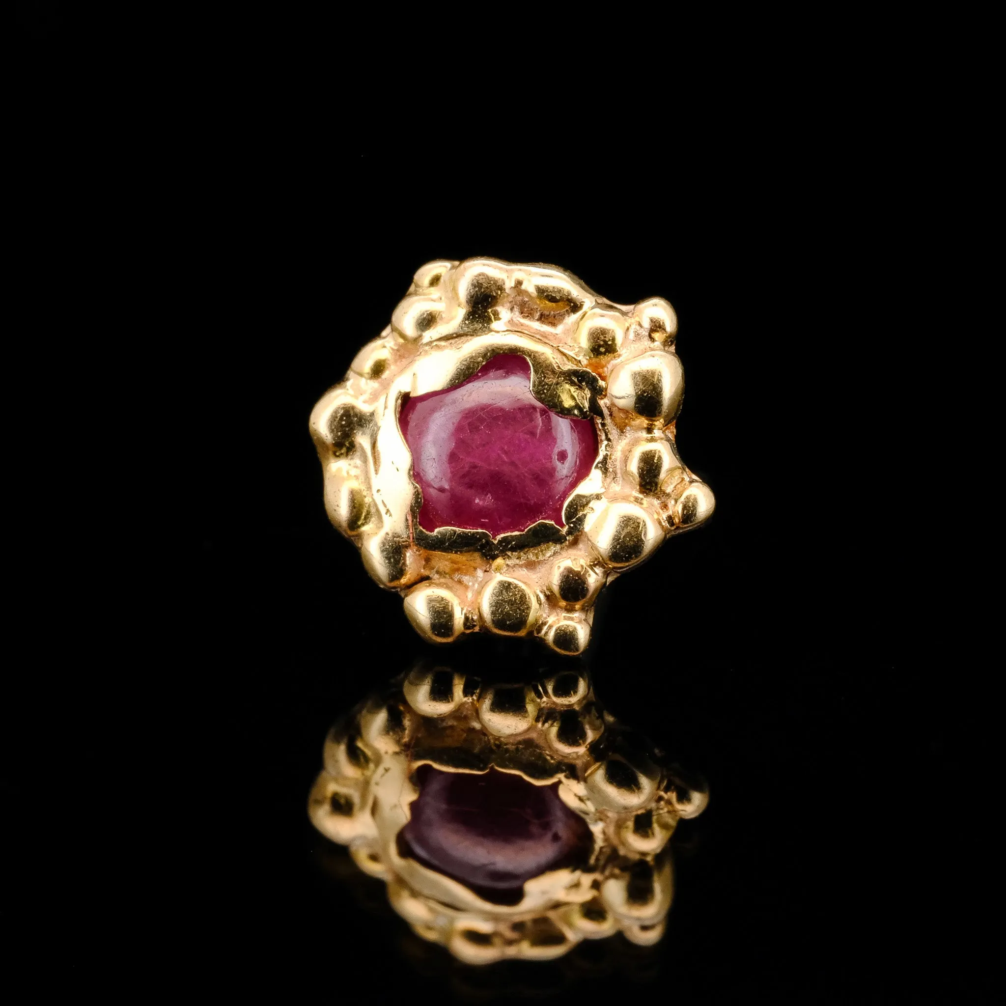 Horta - Ruby 14ga Threaded end - 14kt Yellow Gold
